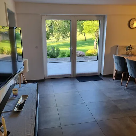 Daire Ruhige Gartenwohnung Bad Muenstereifel